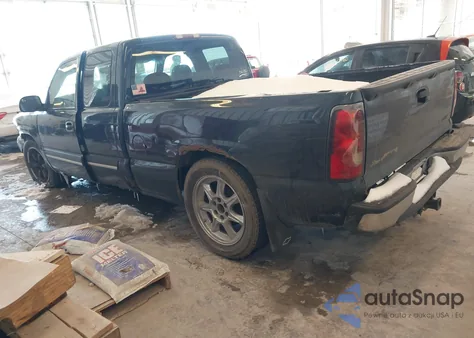 2005 Chevrolet Silverado 1500 Ls z USA, uszkodzony, nr VIN 2GCEC19T751149744